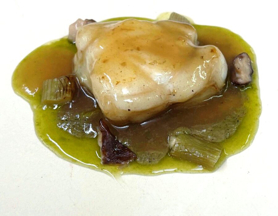 Rap amb calçots i bolets